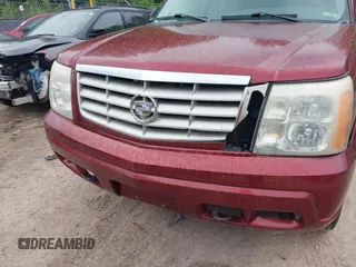 2002 Cadillac Escalade with VIN 1GYEK63NX2R113568, listed as a IAAI auction lot 42382667 with 254,217 mi miles and . Bid and sale history available at DreamBid. Image 6.