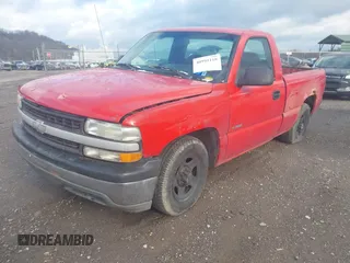 1999 Chevrolet Silverado 1500 with VIN 1GCEC14W9XZ131595, listed as a IAAI auction lot 40992118 with 0 mi miles. Bid and sale history available at carsss.com. Image 2.