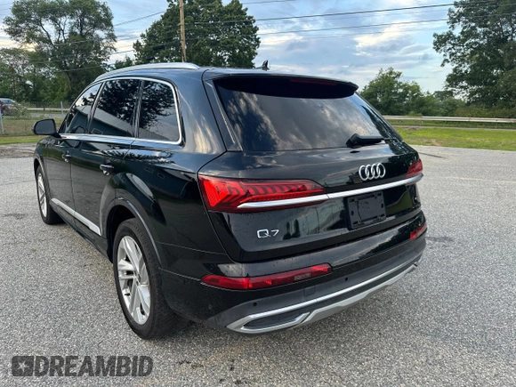 2021 Audi Q7 Premium Plus z VIN WA1LXAF78MD017379, wystawiony jako Copart lot #65096125 z przebiegiem 104 318 mil mil oraz Czysty tytuł • Clean title. Historia ofert i sprzedaży dostępna na DreamBid. Obrazek 3.