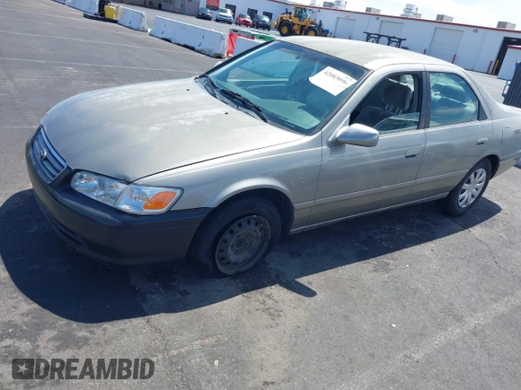 2000 Toyota Camry LE z VIN JT2BF22K4Y0286019, wystawiony jako IAAI lot #42083096 z przebiegiem 191 195 mil mil oraz . Historia ofert i sprzedaży dostępna na DreamBid. Obrazek 2.