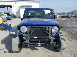 2020 Jeep Wrangler Unlimited Sport S z VIN 1C4HJXDG2LW260238, wystawiony jako IAAI lot #41415820 z przebiegiem 62 224 mil mil oraz . Historia ofert i sprzedaży dostępna na DreamBid. Obrazek 6.