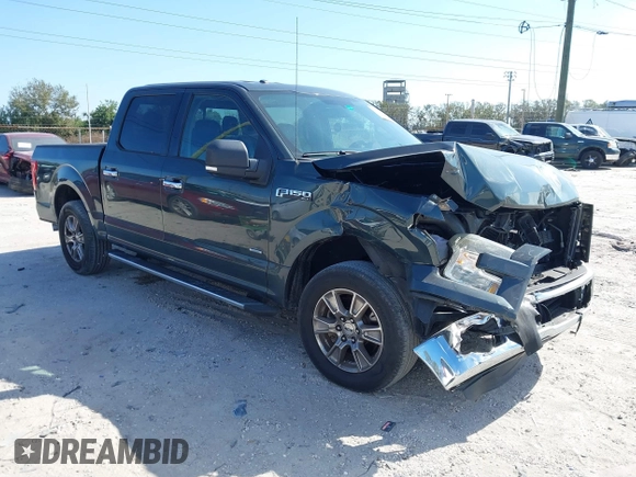 2015 Ford F-150 XL with VIN 1FTEW1CPXFFC36244, listed as a IAAI auction lot 41536223 with 122,351 mi miles. Bid and sale history available at carsss.com. Image 1.