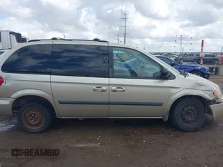 2006 Chrysler Town & Country SWB with VIN 1A4GP45R66B594898, listed as a IAAI auction lot 41128710 with 195,062 mi miles. Bid and sale history available at carsss.com. Image 14.