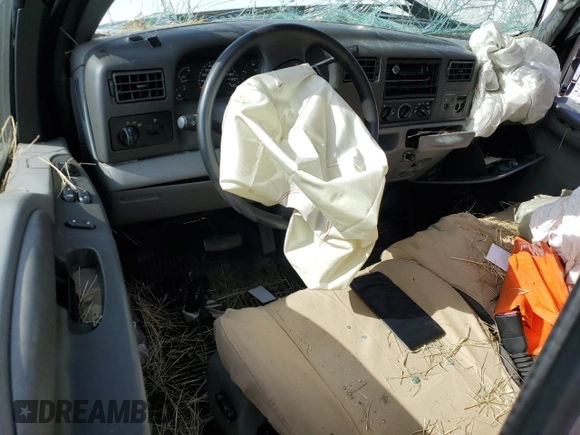 2004 Ford Super Duty F-250 XL with VIN 1FTNX21P34EC94317, listed as a Copart auction lot 69180864 with 0 mi miles and Salvage Title. Bid and sale history available at carsss.com. Image 8.