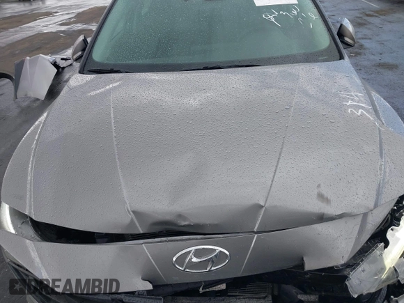 2022 Hyundai Elantra Blue z VIN KMHLM4AJ9NU031372, wystawiony jako IAAI lot #41524681 z przebiegiem 69 060 mil mil oraz . Historia ofert i sprzedaży dostępna na DreamBid. Obrazek 10.