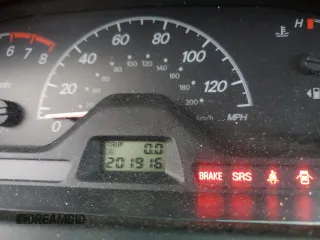 2002 Mitsubishi Lancer ES with VIN JA3AJ26E82U044516, listed as a Copart auction lot 76046224 with 201,916 mi miles and Salvage Title. Bid and sale history available at carsss.com. Image 9.