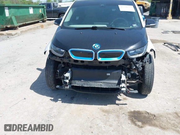2015 BMW i3 z VIN WBY1Z4C58FV501754, wystawiony jako IAAI lot #42220253 z przebiegiem 59 022 mil mil oraz . Historia ofert i sprzedaży dostępna na DreamBid. Obrazek 6.