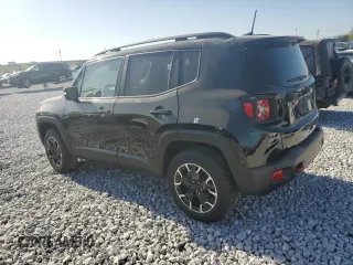 2023 Jeep Renegade Trailhawk with VIN ZACNJDC1XPPP37125, listed as a Copart auction lot 52793125 with 15,662 mi miles and Salvage title. Bid and sale history available at DreamBid. Image 2.