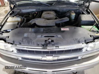 2002 Chevrolet Suburban LT with VIN 1GNFK16Z12J225970, listed as a Copart auction lot 71151514 with 193,743 mi miles and Non Repairable. Bid and sale history available at carsss.com. Image 12.