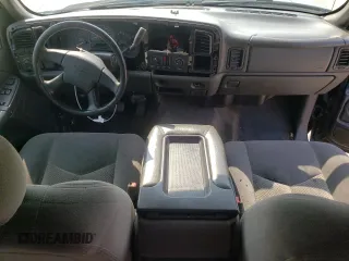 2005 Chevrolet Silverado 1500 LS with VIN 2GCEC19T551363468, listed as a Copart auction lot 53942235 with 225,891 mi miles and Salvage title. Bid and sale history available at DreamBid. Image 8.