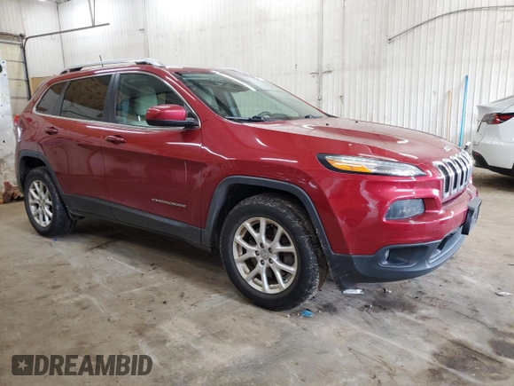 2016 Jeep Cherokee Latitude with VIN 1C4PJMCS9GW256046, listed as a Copart auction lot 68411724 with 87,190 mi miles and Salvage Title. Bid and sale history available at carsss.com. Image 4.