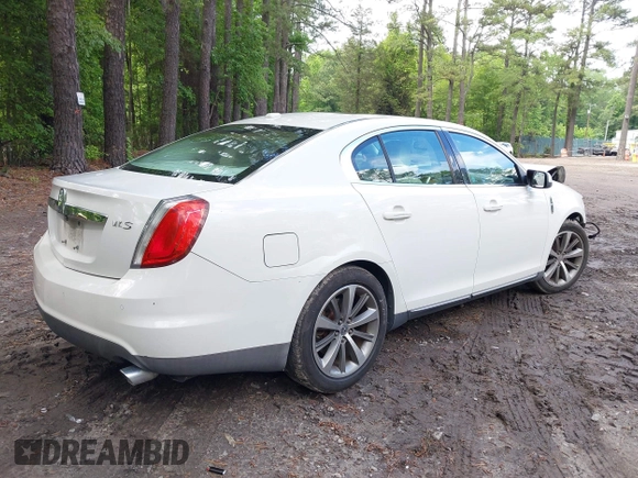 2009 Lincoln MKS с VIN 1LNHM93R09G612219, выставлен на аукционе IAAI как лот 42265639 с пробегом 203 651 миль миль и . История ставок и продаж доступна на DreamBid. Изображение 4.
