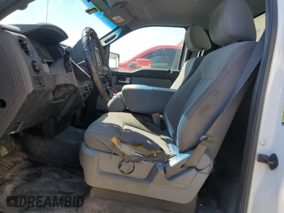 2013 Ford F-150 XL with VIN 1FTPF1CF5DKD70051, listed as a Copart auction lot 48748135 with 204,755 mi miles and Salvage title. Bid and sale history available at DreamBid. Image 7.