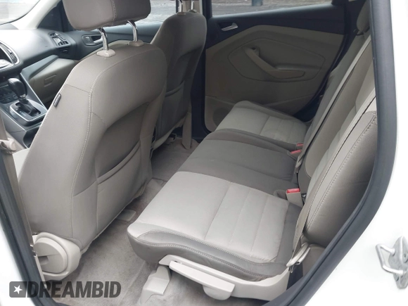2013 Ford Escape SE с VIN 1FMCU0GX9DUD31996, выставлен на аукционе IAAI как лот 42342141 с пробегом 160 642 миль миль и . История ставок и продаж доступна на DreamBid. Изображение 8.