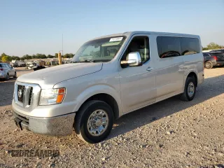 2018 Nissan NV S z VIN 5BZBF0AA9JN851393, wystawiony jako Copart lot #74318864 z przebiegiem 80 075 mil mil oraz Czysty tytuł • Clean title. Historia ofert i sprzedaży dostępna na DreamBid. Obrazek 1.