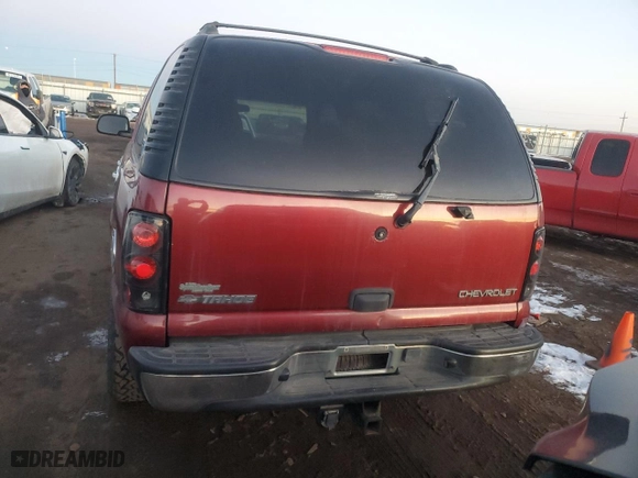 2002 Chevrolet Tahoe LS with VIN 1GNEK13Z02J305728, listed as a Copart auction lot 87964425 with 252,569 mi miles and Salvage Title. Bid and sale history available at carsss.com. Image 6.