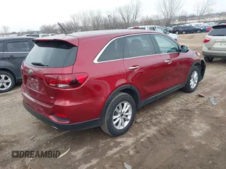 2019 Kia Sorento L with VIN 5XYPG4A35KG512845, listed as a IAAI auction lot 41716900 with 90,950 mi miles. Bid and sale history available at carsss.com. Image 4.