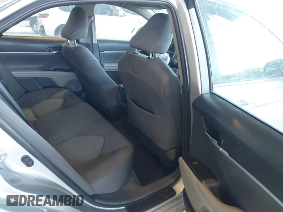 2023 Toyota Camry LE z VIN 4T1C11AK5PU127664, wystawiony jako IAAI lot #41653925 z przebiegiem 24 378 mil mil oraz . Historia ofert i sprzedaży dostępna na DreamBid. Obrazek 8.
