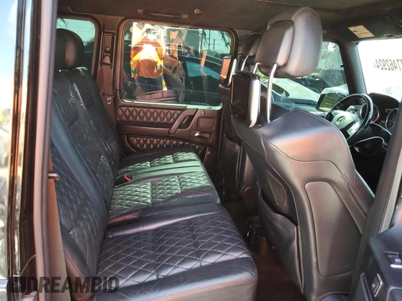 2017 Mercedes-Benz G-Class AMG G 63 with VIN WDCYC7DF1HX275973, listed as a Copart auction lot 77462924 with 105,043 mi miles and Salvage Title. Bid and sale history available at carsss.com. Image 11.