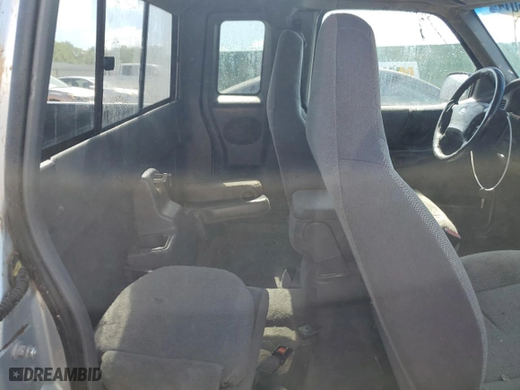 2002 Ford Ranger XL Fleet with VIN 1FTYR44V42PB63895, listed as a Copart auction lot 71995014 with 198,209 mi miles and Salvage Title. Bid and sale history available at carsss.com. Image 10.