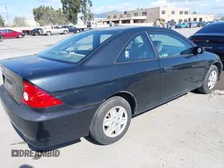 2005 Honda Civic VP z VIN 1HGEM22165L007215, wystawiony jako IAAI lot #41955606 z przebiegiem 192 193 mil mil oraz . Historia ofert i sprzedaży dostępna na DreamBid. Obrazek 4.