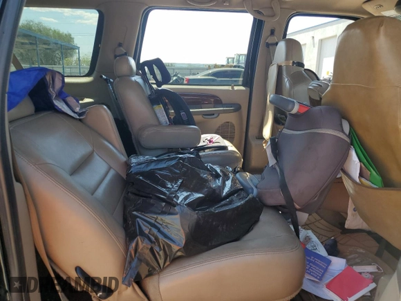 2002 Ford Excursion Limited z VIN 1FMNU43S92EC53835, wystawiony jako Copart lot #60525215 z przebiegiem 207 011 mil mil oraz Szkoda całkowita • Salvage title. Historia ofert i sprzedaży dostępna na DreamBid. Obrazek 10.