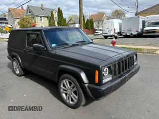 1997 Jeep Cherokee with VIN 1J4FT67S6VL571732, listed as a Copart auction lot 56349005 with 153,146 mi miles and Clean title. Bid and sale history available at DreamBid. Image 1.