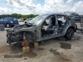 2017 Infiniti QX70 with VIN JN8CS1MW1HM415560, listed as a Copart auction lot 61670275 with Not provided miles and Non repairable. Bid and sale history available at DreamBid. Image 1.