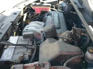 2006 Toyota RAV4 Sport with VIN JTMZD32V165029279, listed as a IAAI auction lot 43327946 with 186,168 mi miles and . Bid and sale history available at DreamBid. Image 12.