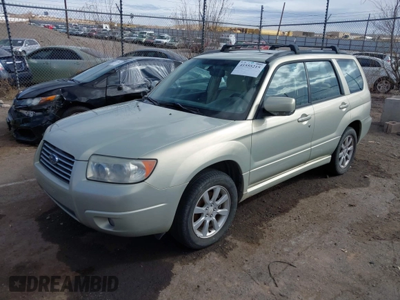 2007 Subaru Forester X w/Premium Pkg with VIN JF1SG65667H718707, listed as a IAAI auction lot 41555215 with 170,764 mi miles. Bid and sale history available at carsss.com. Image 2.