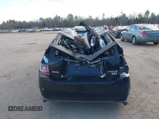 2006 Toyota Prius with VIN JTDKB20U163168898, listed as a IAAI auction lot 40875261 with Not Provided miles. Bid and sale history available at carsss.com. Image 8.