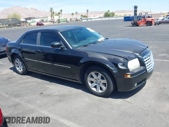 2007 Chrysler 300 Touring with VIN 2C3KA53G67H804583, listed as a IAAI auction lot 42121281 with 177,805 mi miles and . Bid and sale history available at DreamBid. Image 1.