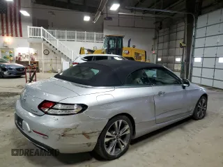 2019 Mercedes-Benz C 300 z VIN WDDWK8EB0KF826740, wystawiony jako Copart lot #47820995 z przebiegiem 97 318 mil mil oraz Szkoda całkowita • Salvage title. Historia ofert i sprzedaży dostępna na DreamBid. Obrazek 3.