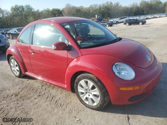 2008 Volkswagen New Beetle Coupe S with VIN 3VWPW31C08M520745, listed as a Copart auction lot 75470194 with 57,854 mi miles and Clean Title. Bid and sale history available at carsss.com. Image 4.