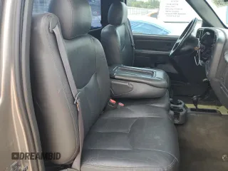 2003 Chevrolet Silverado 1500 LS with VIN 1GCEK14V23Z186300, listed as a Copart auction lot 65551504 with 271,566 mi miles and Salvage Title. Bid and sale history available at DreamBid. Image 10.