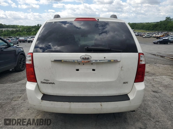 2006 Kia Sedona LX with VIN KNDMB233366052094, listed as a Copart auction lot 58241074 with 181,295 mi miles and Salvage Title. Bid and sale history available at carsss.com. Image 6.