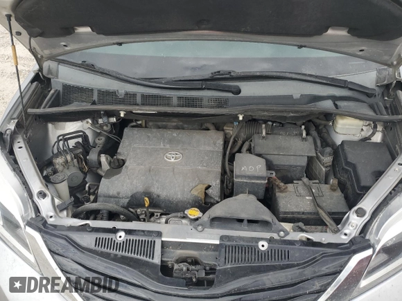 2015 Toyota Sienna Limited с VIN 5TDDK3DC6FS116164, выставлен на аукционе Copart как лот 63149625 с пробегом 92 786 миль миль и Списание • Salvage title. История ставок и продаж доступна на DreamBid. Изображение 12.