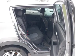 2016 Kia Sportage LX with VIN KNDPB3AC2G7847526, listed as a IAAI auction lot 41326209 with 202,657 mi miles. Bid and sale history available at carsss.com. Image 8.