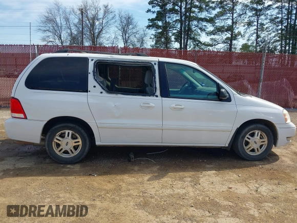 2006 Ford Freestar SEL z VIN 2FMZA52296BA23814, wystawiony jako IAAI lot #41791434 z przebiegiem 132 850 mil mil oraz . Historia ofert i sprzedaży dostępna na DreamBid. Obrazek 6.