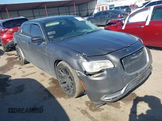 2018 Chrysler 300 Touring with VIN 2C3CCAAG9JH168291, listed as a IAAI auction lot 41391139 with 203,345 mi miles. Bid and sale history available at carsss.com. Image 1.