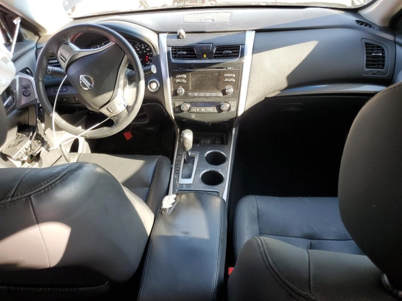 2014 Nissan Altima 2.5 SL with VIN 1N4AL3AP5EC286478, listed as a Copart auction lot 50516335 with 247,272 mi miles and Salvage Title. Bid and sale history available at carsss.com. Image 8.