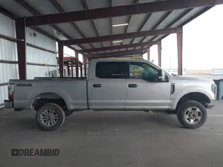 2017 Ford F-250 Lariat with VIN 1FT7W2B64HED52264, listed as a IAAI auction lot 41180825 with 192,109 mi miles and . Bid and sale history available at DreamBid. Image 13.