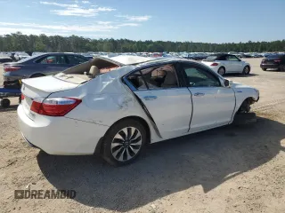 2015 Honda Accord Touring z VIN 1HGCR6F75FA009100, wystawiony jako Copart lot #64718605 z przebiegiem Nie podano mil oraz Szkoda całkowita • Salvage title. Historia ofert i sprzedaży dostępna na DreamBid. Obrazek 3.
