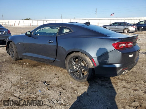 2023 Chevrolet Camaro 2LT z VIN 1G1FD1RS4P0155050, wystawiony jako Copart lot #46831745 z przebiegiem 46 792 mil mil oraz Szkoda całkowita • Salvage title. Historia ofert i sprzedaży dostępna na DreamBid. Obrazek 2.