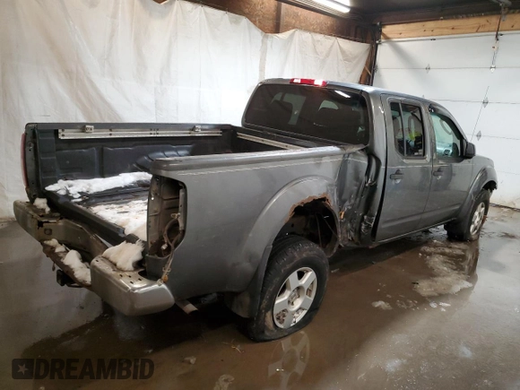 2007 Nissan Frontier SE with VIN 1N6AD09W27C435303, listed as a Copart auction lot 88061645 with 288,999 mi miles and Salvage Title. Bid and sale history available at carsss.com. Image 3.