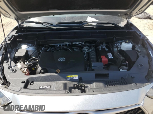 2021 Toyota Highlander L with VIN 5TDBZRBH9MS546739, listed as a Copart auction lot 52538315 with 31,286 mi miles and Non repairable. Bid and sale history available at DreamBid. Image 12.