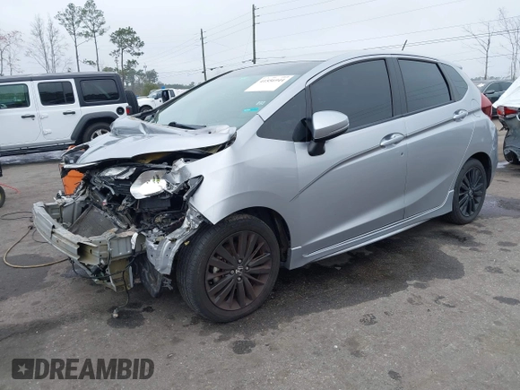 2018 Honda Fit Sport with VIN 3HGGK5H62JM702562, listed as a IAAI auction lot 41556944 with 137,416 mi miles. Bid and sale history available at carsss.com. Image 17.