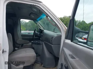 2007 Ford Econoline Cargo Commercial with VIN 1FTNE24L17DA50691, listed as a IAAI auction lot 42754142 with 213,906 mi miles and . Bid and sale history available at DreamBid. Image 5.