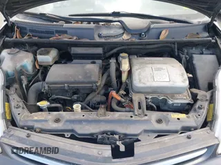 2008 Toyota Prius with VIN JTDKB20U983388552, listed as a IAAI auction lot 42267615 with 190,074 mi miles and . Bid and sale history available at DreamBid. Image 10.