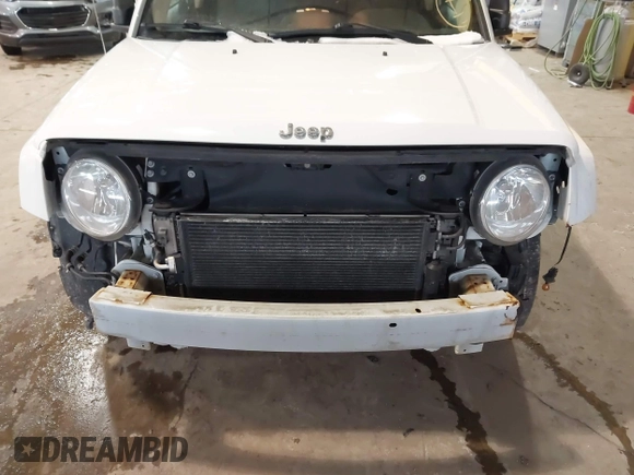 2017 Jeep Patriot High Altitude with VIN 1C4NJPFA6HD137833, listed as a IAAI auction lot 41644862 with 138,799 mi miles and . Bid and sale history available at carsss.com. Image 6.